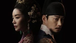 The Queen Who Crowns: 1×12